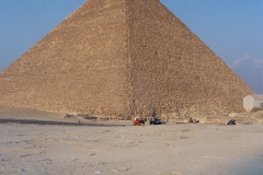 Giza pyramids - Egypt - 2002 - Foto: Ole Holbech