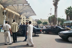 Masjid Al Hussein Mosque - Cairo - Egypt - 2002 - Foto: Ole Holbech